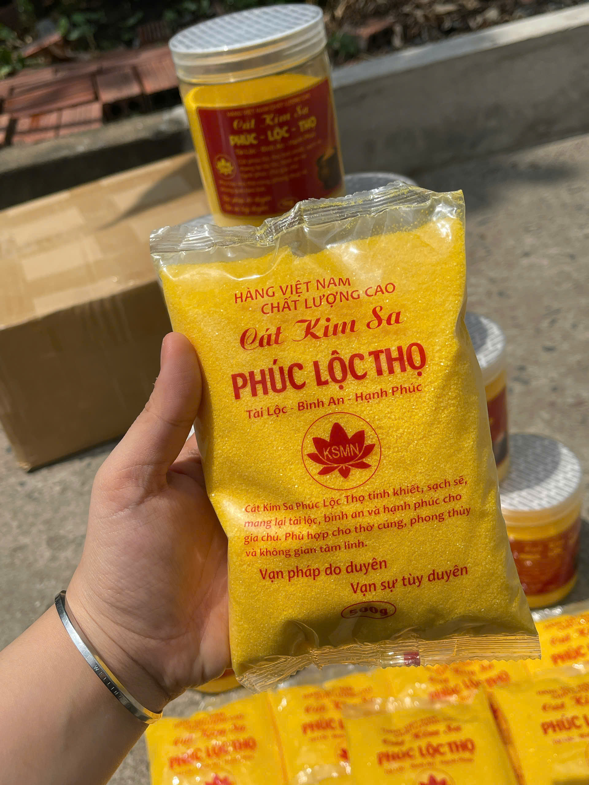 cát lư hương kim sa cát lư hương kim sa