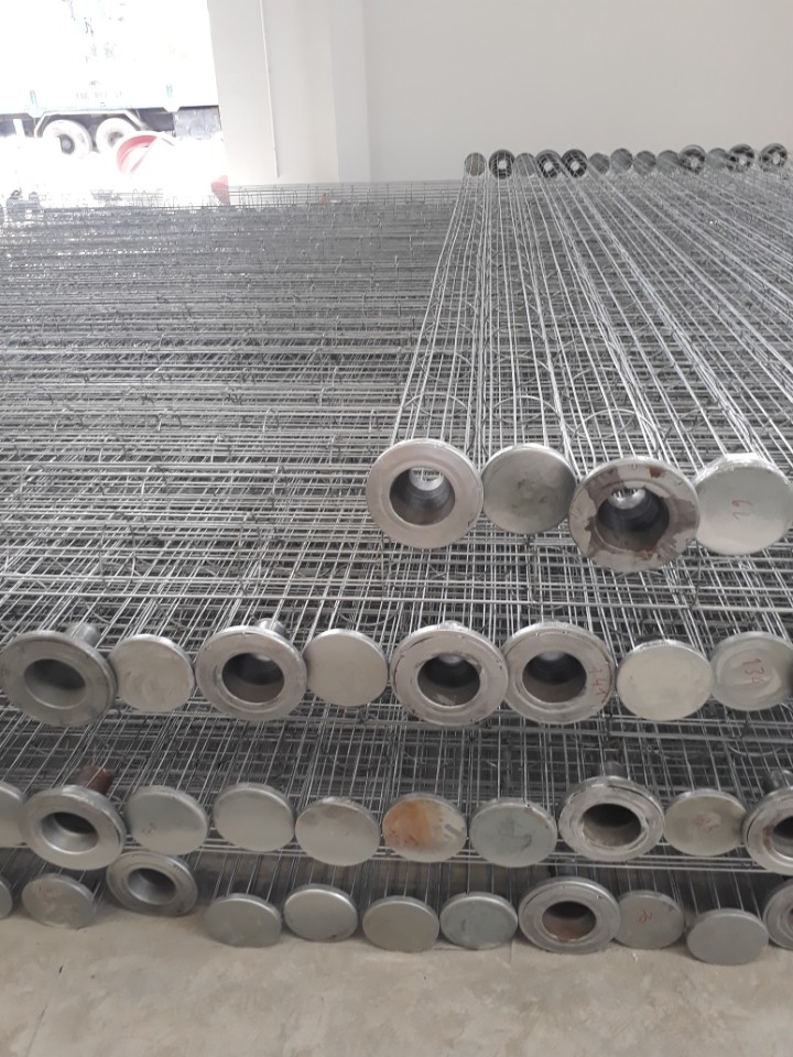 khung chứa túi lọc bụi công nghiệp