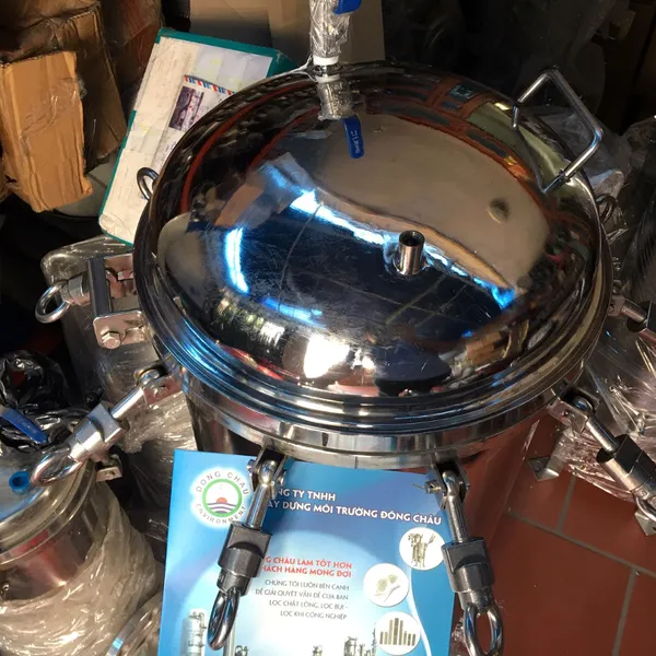 Bình inox lọc cặn trong sản xuất 15 lõi 40 inch