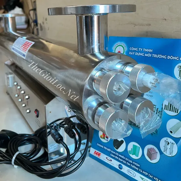 Thiết bị khử trùng nước bằng tia cực tím UV AquaPro 165W (36GPM)
