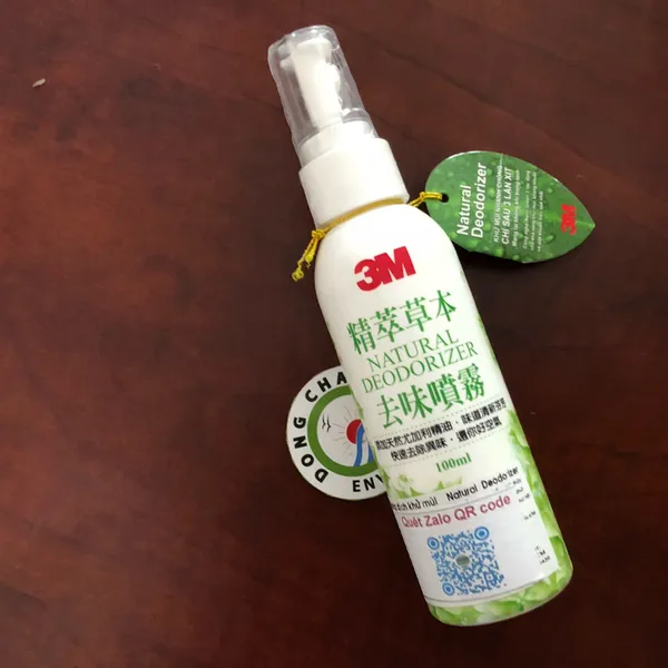 Chai xịt khử mùi hôi ô tô máy lạnh 3M 12009