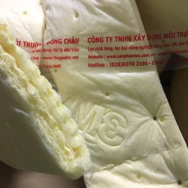 Cuộn thấm hút hóa chất đổ tràn 3M C-FL550DD