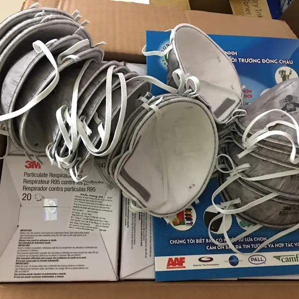 Khẩu Trang Lọc Bụi Và Hơi Hữu Cơ 3M™ 8247 GP2 và R95 NIOSH