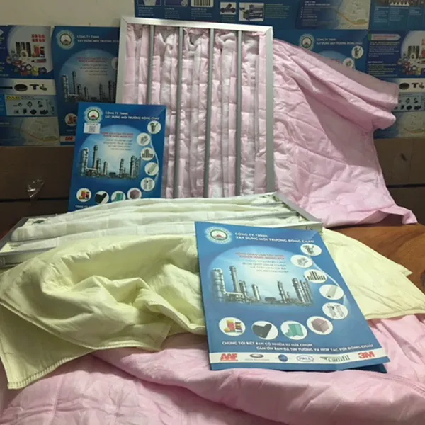 Khung Lọc Túi F7 Hiệu Suất Trung Bình Màu Hồng