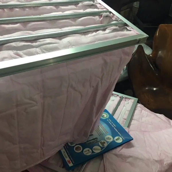 Khung Lọc Túi F7 Hiệu Suất Trung Bình Màu Hồng