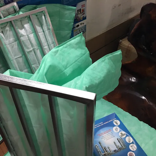 Khung Lọc Túi Medium F6