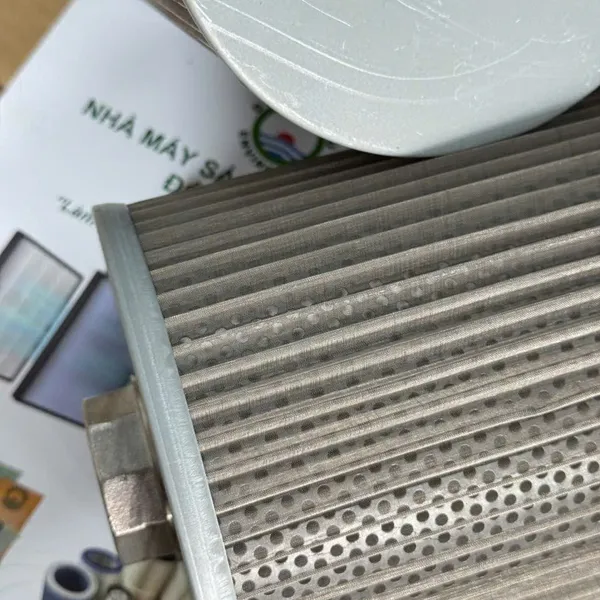 Lõi lọc dầu thủy lực lưới inox – OD150 x Ren 420 x H200mm tấm đục lỗ bên trong