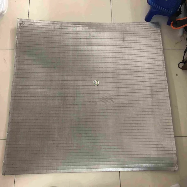 Tấm lưới Johnson khe 0.1mm 1m x 1m