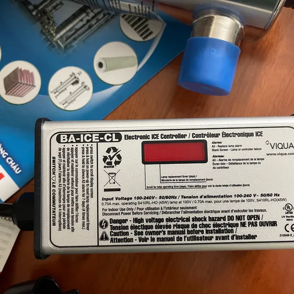 VH200/2 Viqua Canada – Bộ Đèn UV Khử Trùng Nước Hiệu Suất Cao