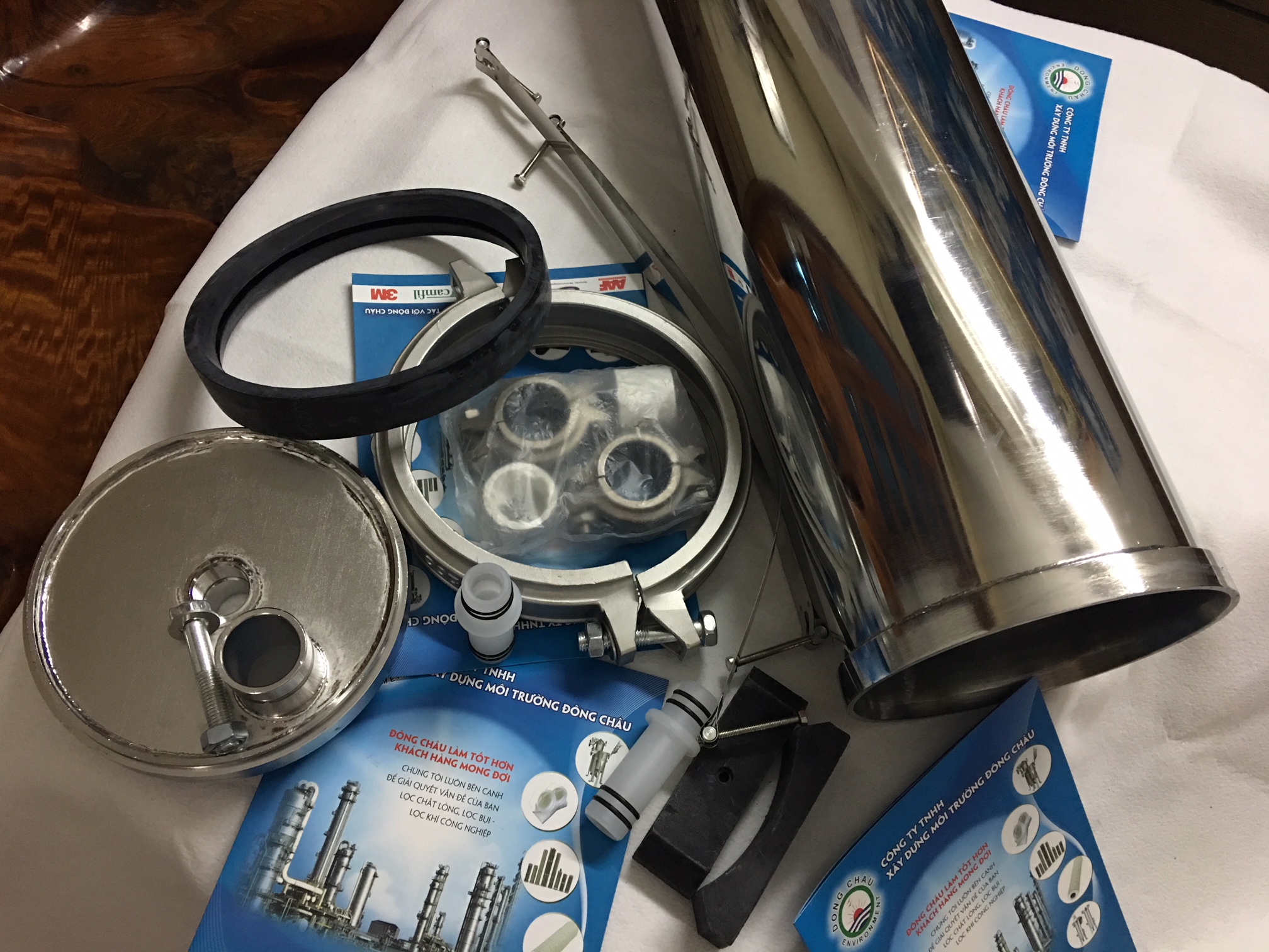 các linh kiện Vỏ inox chứa màng lọc RO 8040