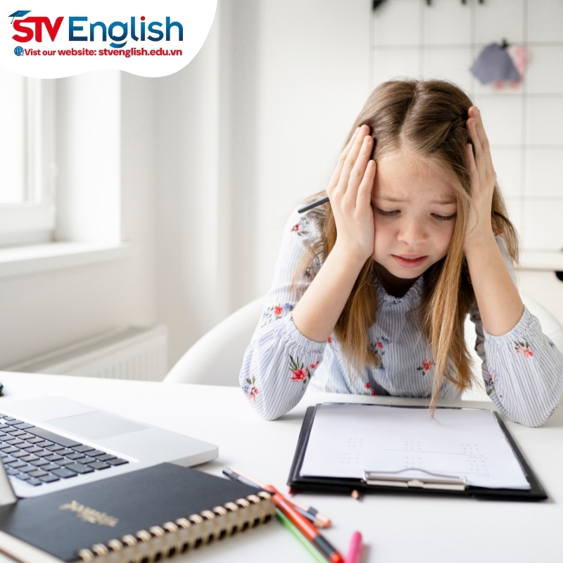 Các sai lầm phổ biến khi ba mẹ chọn khóa học tiếng Anh giao tiếp cho trẻ em Các sai lầm phổ biến khi ba mẹ chọn khóa học tiếng Anh giao tiếp cho trẻ em