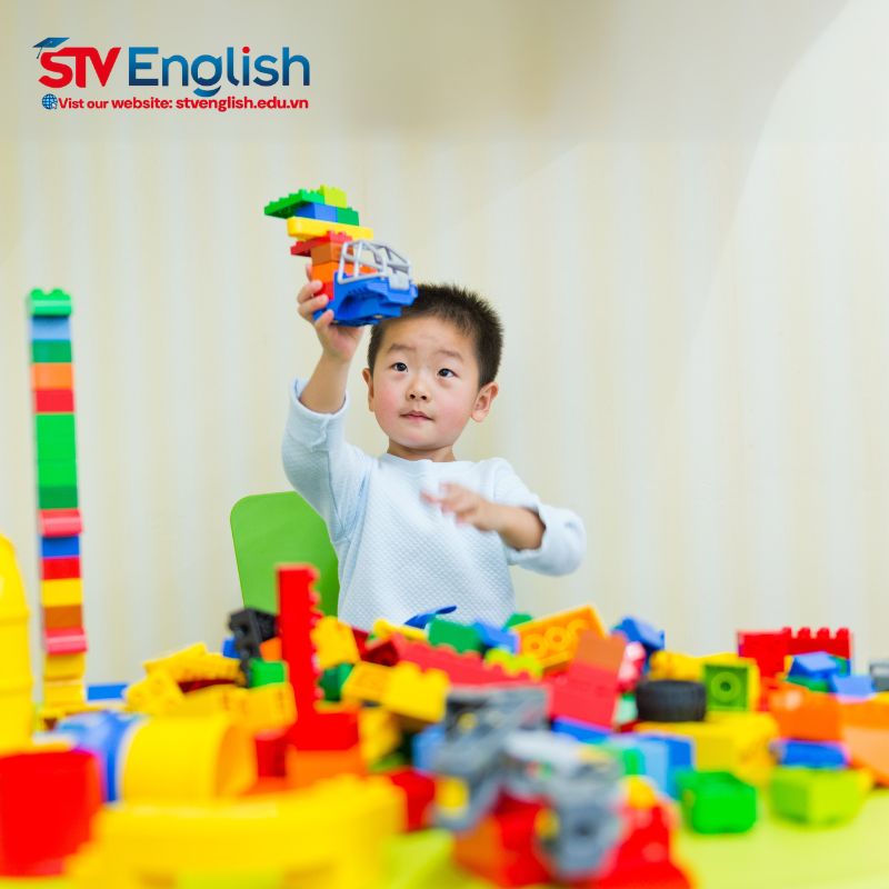 Dạy tiếng Anh cho bé 6 tuổi sáng tạo với hoạt động LEGO lập trình Dạy tiếng Anh cho bé 6 tuổi sáng tạo với hoạt động LEGO lập trình