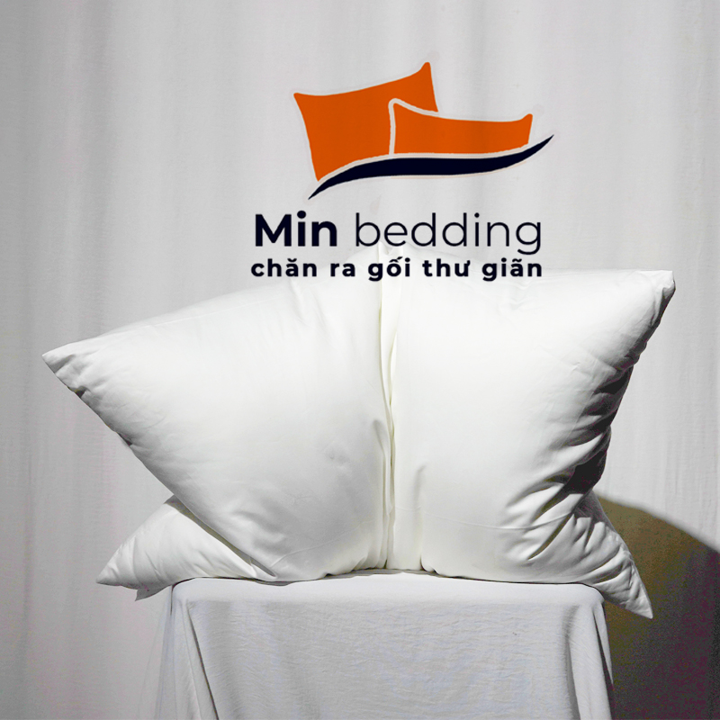 Ruột gối lông vũ nhân tạo chất liệu Microfiber siêu mềm mại, thoáng mát, hỗ trợ giảm đau mỏi vai gáy.