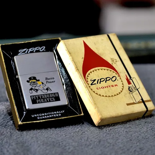 ZIPPO XƯA 1973 - HÀNG XƯA THẬP NIÊN 70s _CHỦ CƯỚP BIỂN PITTSBURGH HOA KỲ