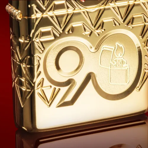 Zippo kỉ niệm 90 bản đặt biệt mạ vàng - 2022 Côty ( Thị trường Châu Á)