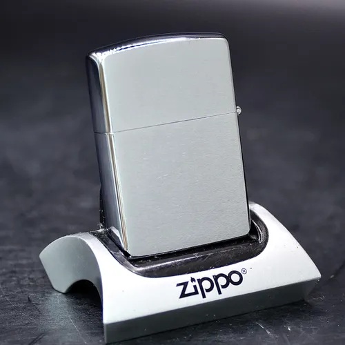 ZIPPO XƯA 1990 - HÀNG XƯA THẬP NIÊN 90s _ CHỦ ĐỀ LOGO HẢI QUÂN