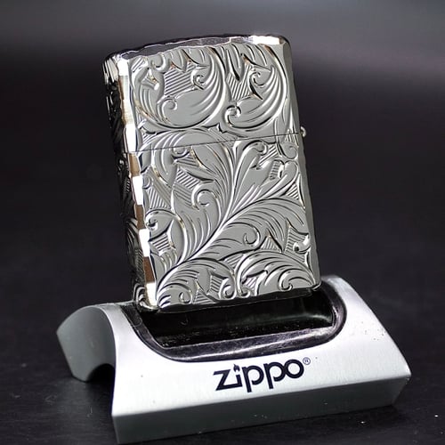 ZIPPO 2018 - HÀNG XUẤT NHẬT  _ CHỦ ĐỀ LẮC KÊ BẠC HOA VĂN FLORAL