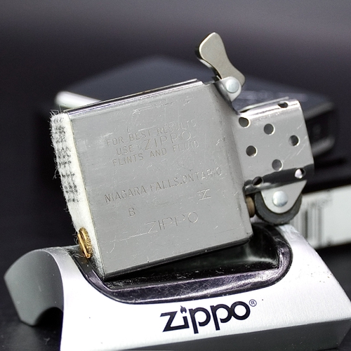 ZIPPO XƯA 1994 - HÀNG XƯA THẬP NIÊN 90s _ CHỦ ĐỀ LOGO HÃNG XE INDIAN