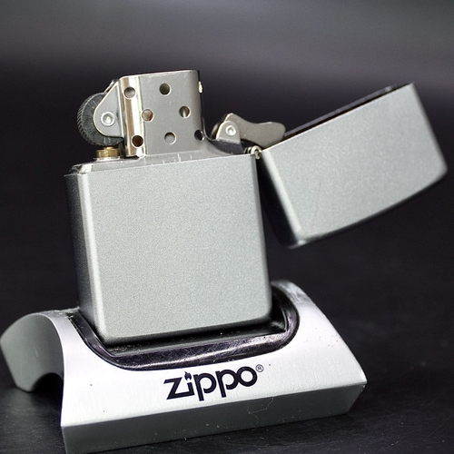 ZIPPO XƯA 2004 - HÀNG XƯA THẬP NIÊN 2000s _ CHỦ ĐỀ TÀU CHIẾN FLOTTENDIENSTBOOT