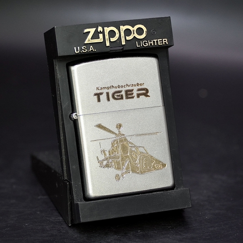 ZIPPO XƯA 2009 - HÀNG XƯA THẬP NIÊN 2000s _ CHỦ ĐỀ TRỰC THĂNG