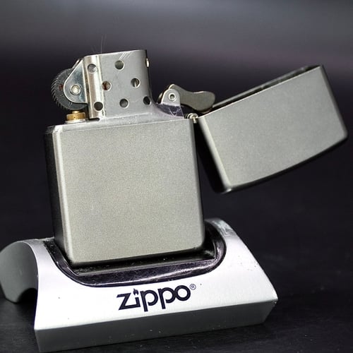 ZIPPO XƯA 2009 - HÀNG XƯA THẬP NIÊN 2000s _ CHỦ ĐỀ TRỰC THĂNG