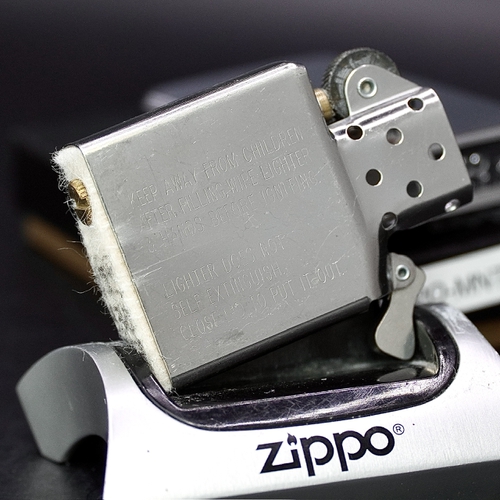 ZIPPO XƯA 1996 - HÀNG XƯA THẬP NIÊN 90s _ CHỦ ĐỀ LOGO PHI CÔNG HẢI QUÂN HOA KỲ