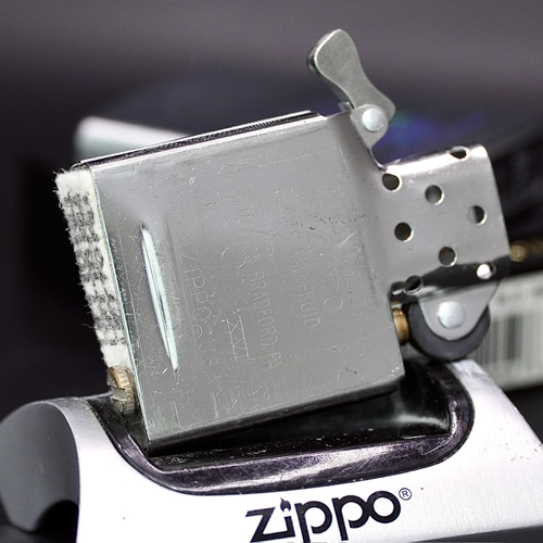 ZIPPO XƯA 2000 - HÀNG XƯA THẬP NIÊN 2000s _ CHỦ ĐỀ LOGO TÀU NGẦM HELENA SSN 725