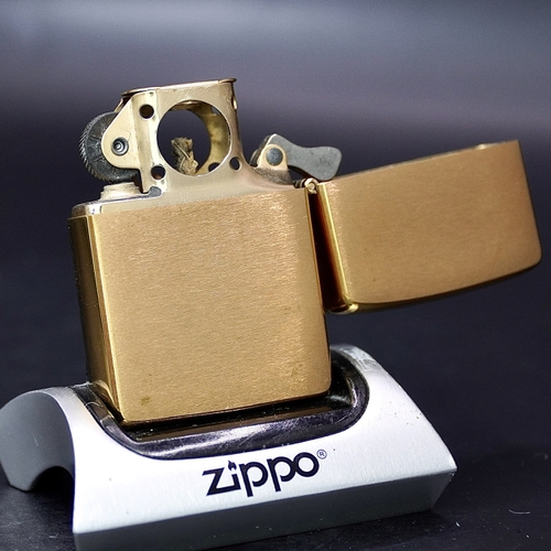 ZIPPO XƯA 32-84 - HÀNG XƯA THẬP NIÊN 80s _ CHỦ ĐỀ TẨU THUỐC