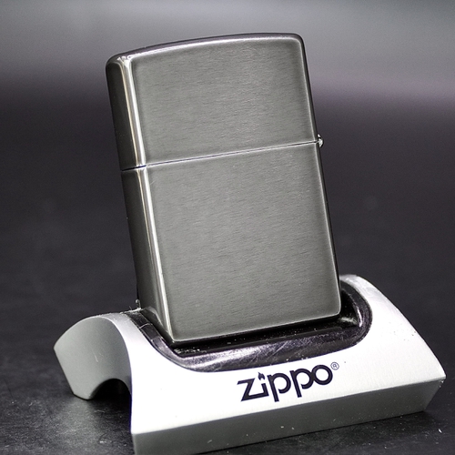 ZIPPO XƯA 1996 - HÀNG XƯA THẬP NIÊN 90s _ CHỦ ĐỀ WAIKIKI BEACH CLUB