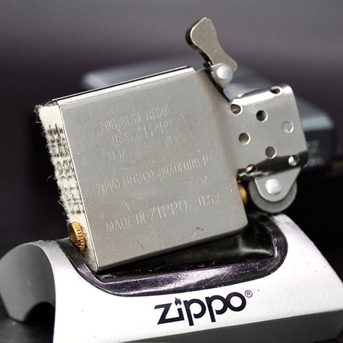 ZIPPO XƯA 1999 - HÀNG XƯA THẬP NIÊN 90s _ CHỦ ĐỀ WINDY GIRL