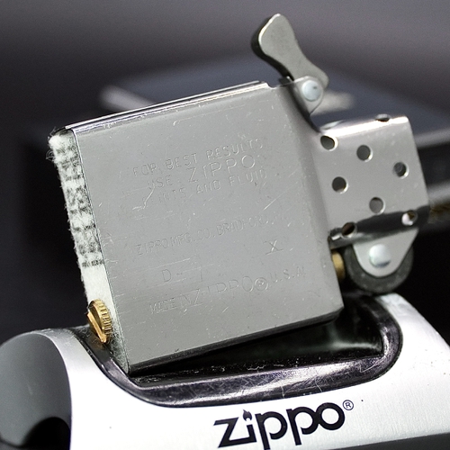 ZIPPO XƯA 1994 - HÀNG XƯA THẬP NIÊN 90s _ CHỦ ĐỀ HEART OF AMERICA