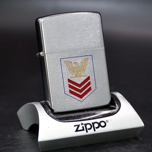 ZIPPO XƯA 1986 - HÀNG XƯA THẬP NIÊN 80s _ CHỦ ĐỀ CẤP BẬC SĨ QUAN HẢI QUÂN HOA KỲ