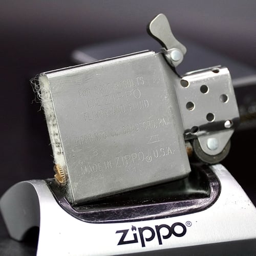 ZIPPO XƯA 1995 - HÀNG XƯA THẬP NIÊN 90s _ CHỦ ĐỀ QUẢNG CÁO HÃNG
