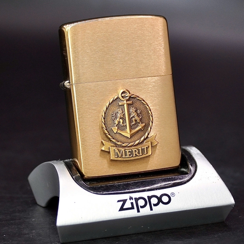 ZIPPO XƯA 32-85 - HÀNG XƯA THẬP NIÊN 80s _ CHỦ ĐỀ MERIT