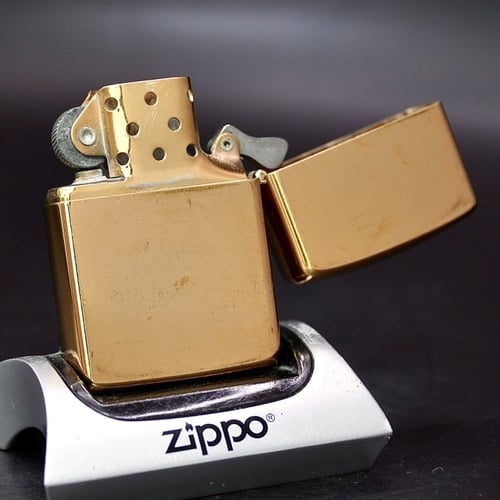 ZIPPO XƯA 32-88 - HÀNG XƯA THẬP NIÊN 80s _ CHỦ ĐỀ HARD ROCK CAFE