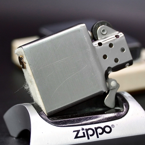 ZIPPO XƯA 1970 - HÀNG XƯA THẬP NIÊN 70s _ CHỦ ĐỀ TÀU CHIẾN NEW ORLEANS LPH-11