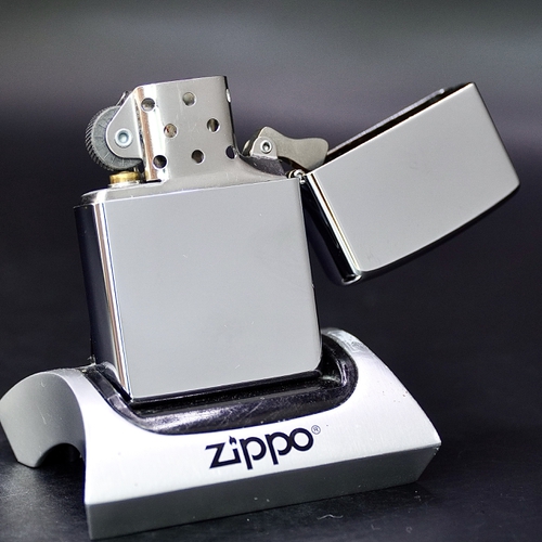 ZIPPO XƯA 1997 - HÀNG XƯA THẬP NIÊN 90s _ CHỦ ĐỀ COWBOY MARLBORO