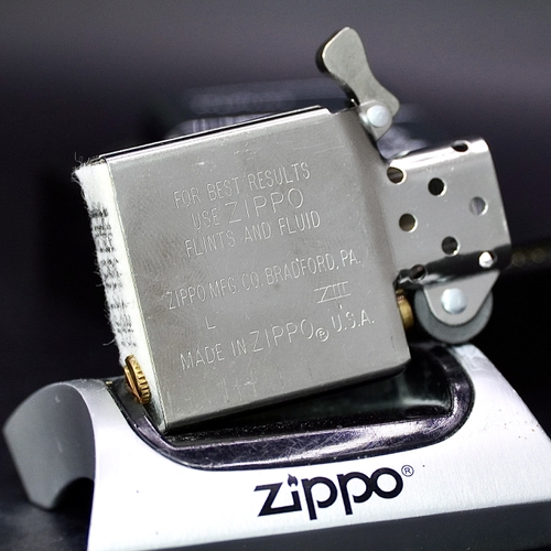 ZIPPO XƯA 1997 - HÀNG XƯA THẬP NIÊN 90s _ CHỦ ĐỀ COWBOY MARLBORO