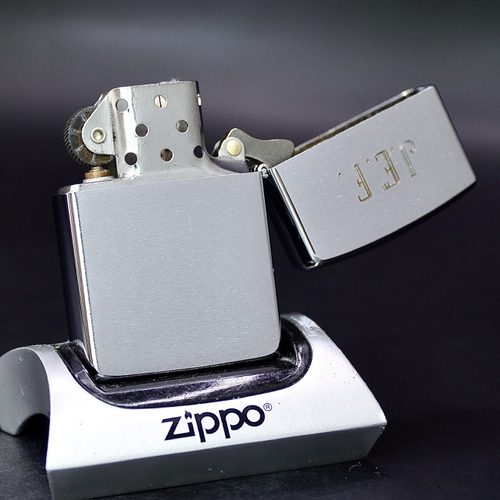 ZIPPO XƯA 1991 - HÀNG XƯA THẬP NIÊN 90s _ CHỦ ĐỀ FOUNDER ZIPPO