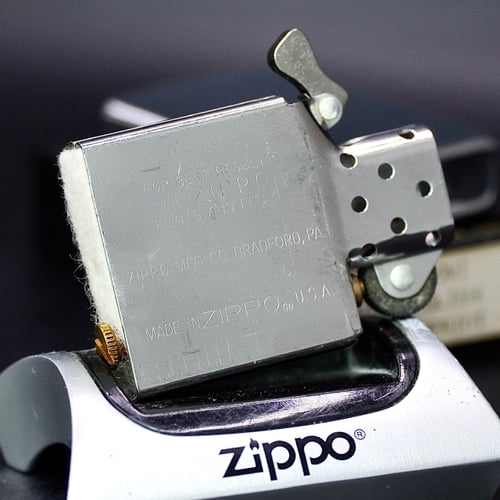 ZIPPO XƯA 1989 - HÀNG XƯA THẬP NIÊN 80s _ CHỦ ĐỀ HELL ON WHEELS