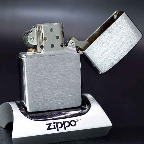 ZIPPO XƯA 1993 - HÀNG XƯA THẬP NIÊN 90s _ CHỦ ĐỀ HUY HIỆU CẢNH SÁT CANADA
