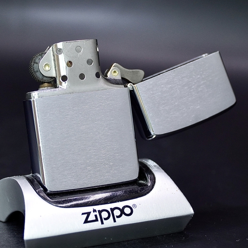 ZIPPO XƯA 1984 - HÀNG XƯA THẬP NIÊN 80s _ CHỦ ĐỀ CĂN CỨ HẢI QUÂN HOA KỲ
