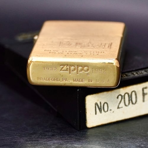 ZIPPO XƯA 32-92 - HÀNG XƯA THẬP NIÊN 90s _ CHỦ ĐỀ NEW YORK SKYLINE