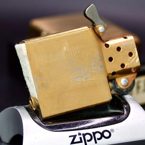 ZIPPO XƯA 32-92 - HÀNG XƯA THẬP NIÊN 90s _ CHỦ ĐỀ NEW YORK SKYLINE