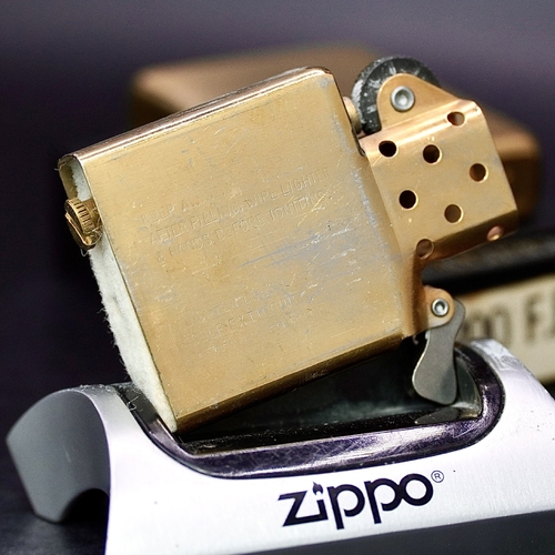 ZIPPO XƯA 32-92 - HÀNG XƯA THẬP NIÊN 90s _ CHỦ ĐỀ NEW YORK SKYLINE