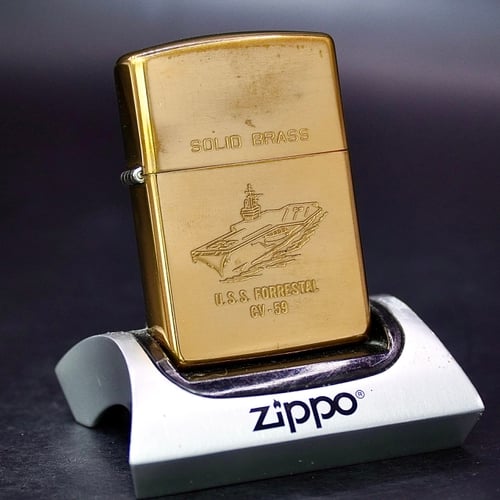 ZIPPO XƯA 32-91 - HÀNG XƯA THẬP NIÊN 90s _ CHỦ ĐỀ TÀU CHIẾN FORRESTAL CV 59