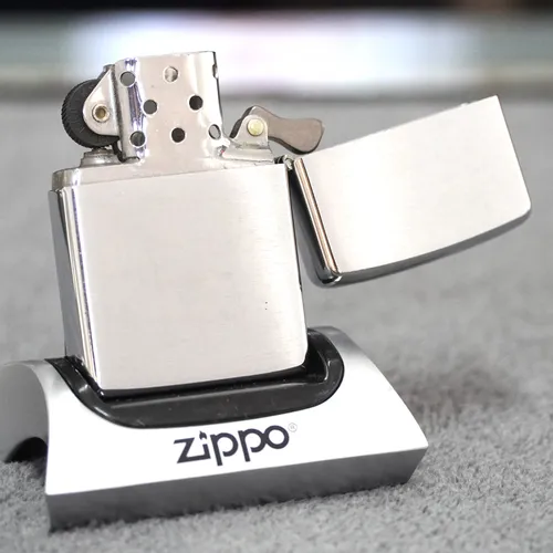 ZIPPO XƯA 1975 - HÀNG XƯA THẬP NIÊN 70s _CHỦ ĐỀ KITTENCHOW CÔNG NGHỆ