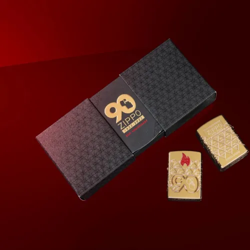 Zippo kỉ niệm 90 bản đặt biệt mạ vàng - 2022 Côty ( Thị trường Châu Á)