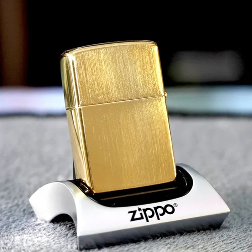 ZIPPO XƯA 1984  - HÀNG XƯA THẬP NIÊN 80s _CHỦ ĐỀ GOLD PLATED SỌC CHÉO MẠ VÀNG