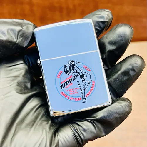 Zippo 1997 - XIII LA MÃ - Chủ đề Windy